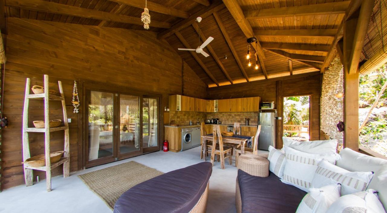 La Pointe Beach Huts Baie Sainte Anne Dış mekan fotoğraf