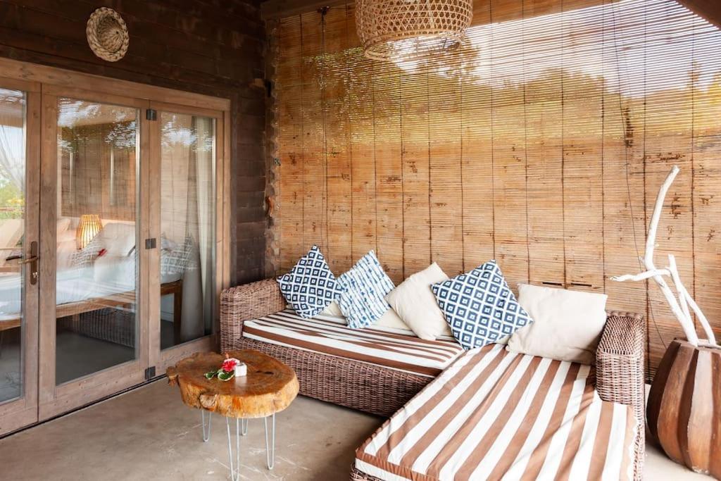 La Pointe Beach Huts Baie Sainte Anne Dış mekan fotoğraf